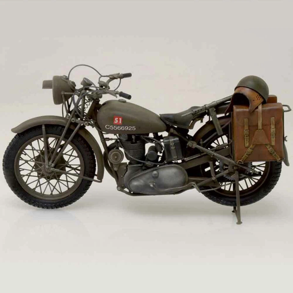 ITALERI 1:9 KIT MOTO MILITARE TRIUMPH 3HW   23,1 cm  DECALS PER 4 VERSIONI  7402 - Immagine 3 di 4