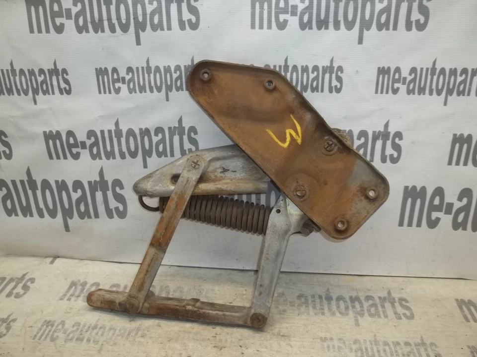 61-64 Cadillac Deville Eldorado Fleetwood Left Driver Side Hood Hinge Support - Image 4 of 4