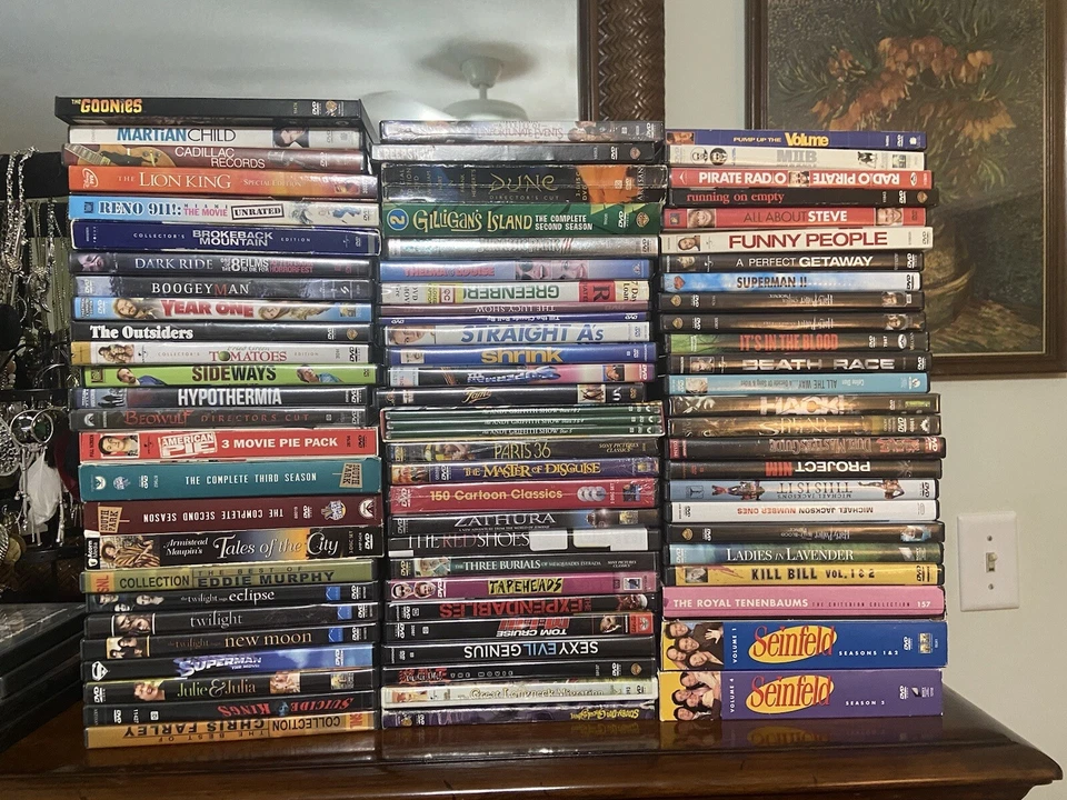 HUGE DVD Lot Sale, Pick & Choose, Vintage & New Movies 80+ Titles Foto 4 de 4