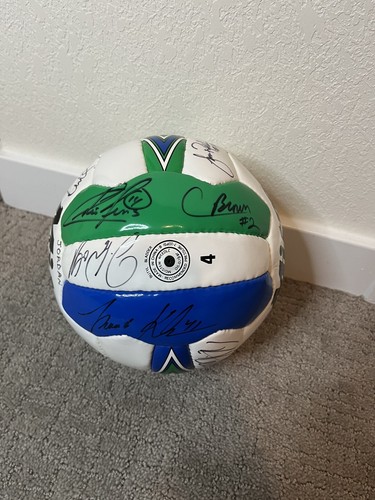 1998-1999 Chicago Fire FC Signed Ball - 15 Autographs - Picture 3 of 6