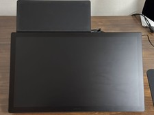 Wacom Cintiq Pro 22 Drawing Tablet with Stand&Extension Table 4K 120Hz Tested