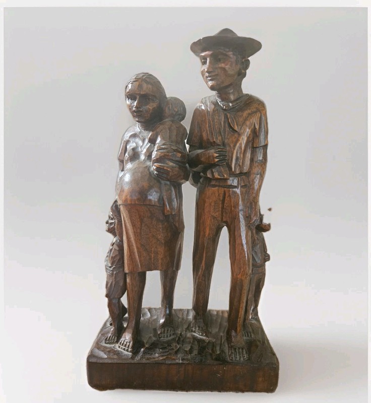 Antique Hand Carved Wood Folk Art Big Family Man Woman Black Forest Style 5"X10"