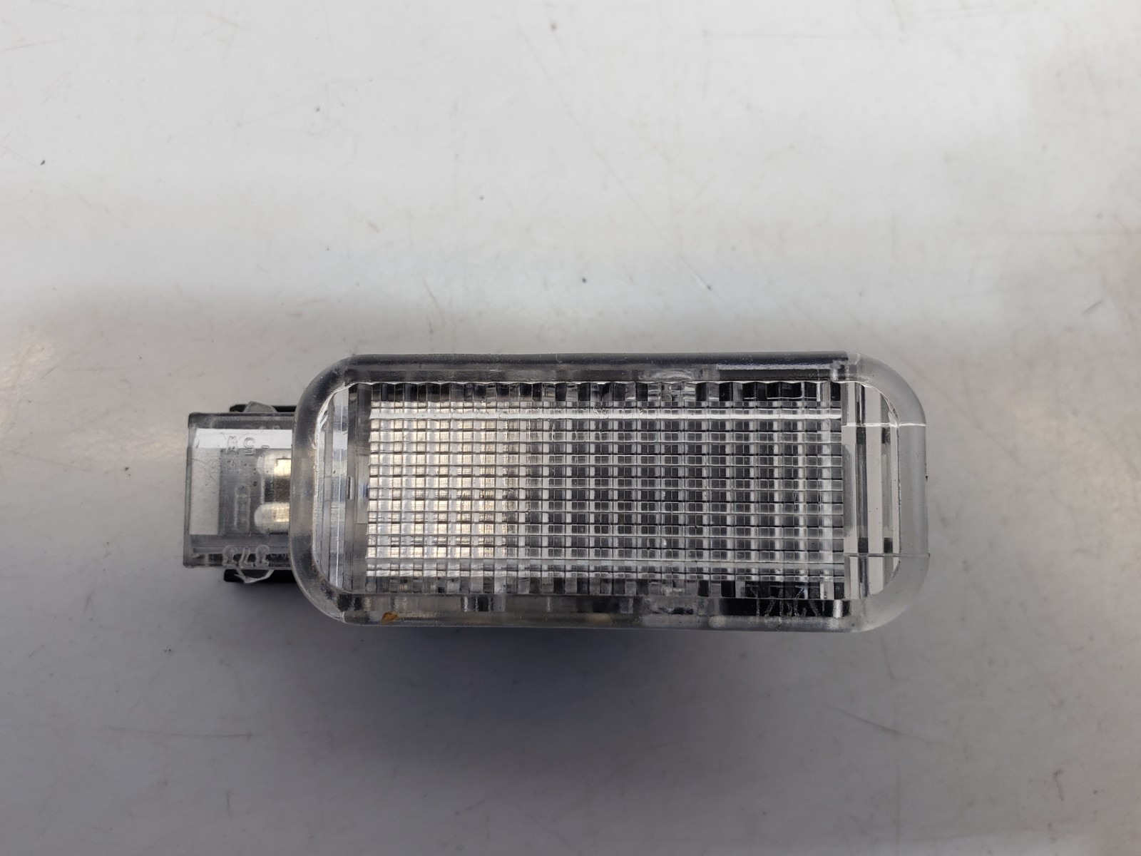 ✅ 03-18 OEM Bentley Continental GT GTC Rear Trunk Lid or Interior Light Lamp
