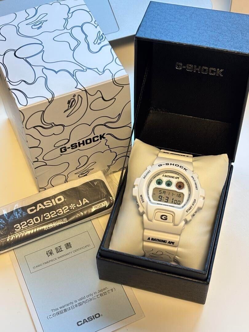 A BATHING APE x G-SHOCK Collaboration DW-6900 Men's Watch A BATHING APE x G-SHOCK Collaboration DW-6900 Men's Watch