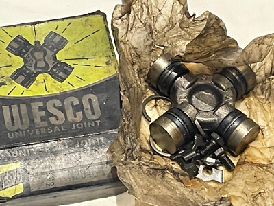 WESCO Universal Joint 201259 Old Number N2046-1 NOS