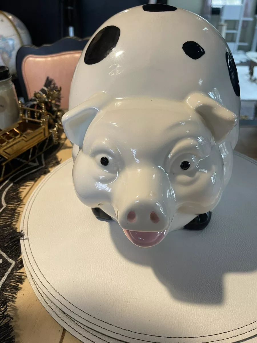 Piggy bank giant deals