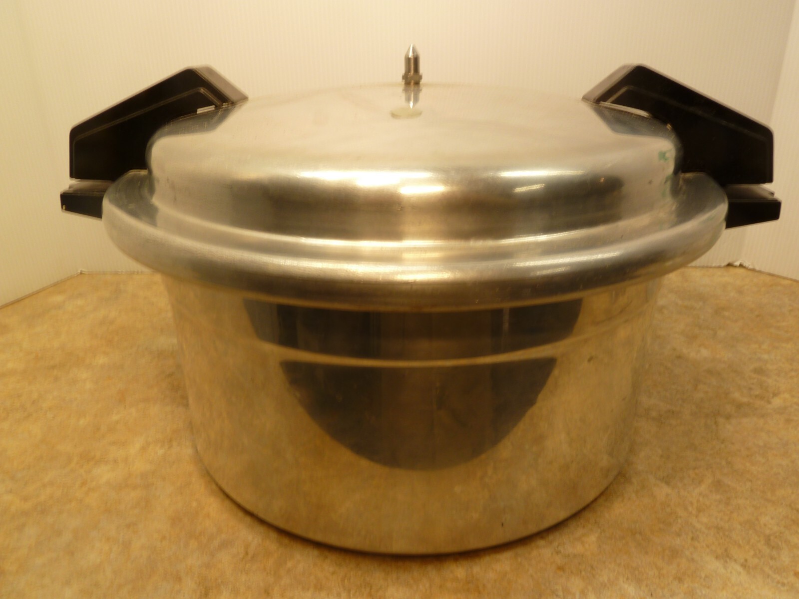 Mirro 12 Quart Pressure Canner Cooker Made In USA M051211 Homestead Canning eBay