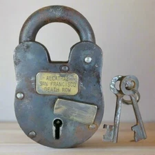 Alcatraz Prison San Francisco Death Row Lock Cast Iron With Keys (3" x 5")