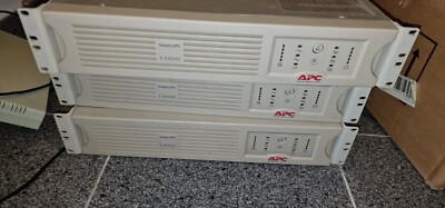 APC Smart UPS SUA1000RMI2U, 19''-USV-Anlage, 1000 VA /980 W, AP9617, 