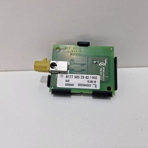 MERCEDES A KLASSE ANTENNENVERSTÄRKER MODUL 2020 BEIFAHRERSEITE A1779052902