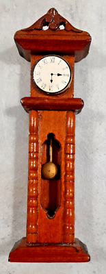 Miniatura Casa Delle Bambole - Orologio Da Donna In Miniatura (Scala Varia)