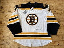 Game issued Carl Söderberg Boston Bruins Sta...