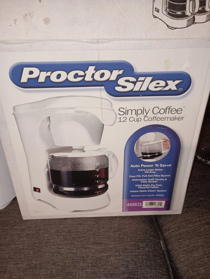 PROCTOR SILEX Simply Coffee Maker 12-Cup White Model 46801 With Auto Pause - Image 4 of 4
