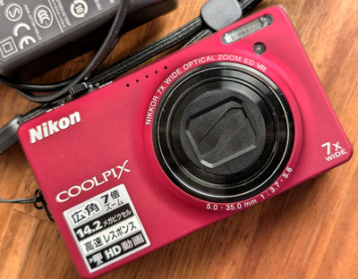 Excellent Nikon Coolpix S6000 14.2MP 7x Compact Digital Camera English ok japan
