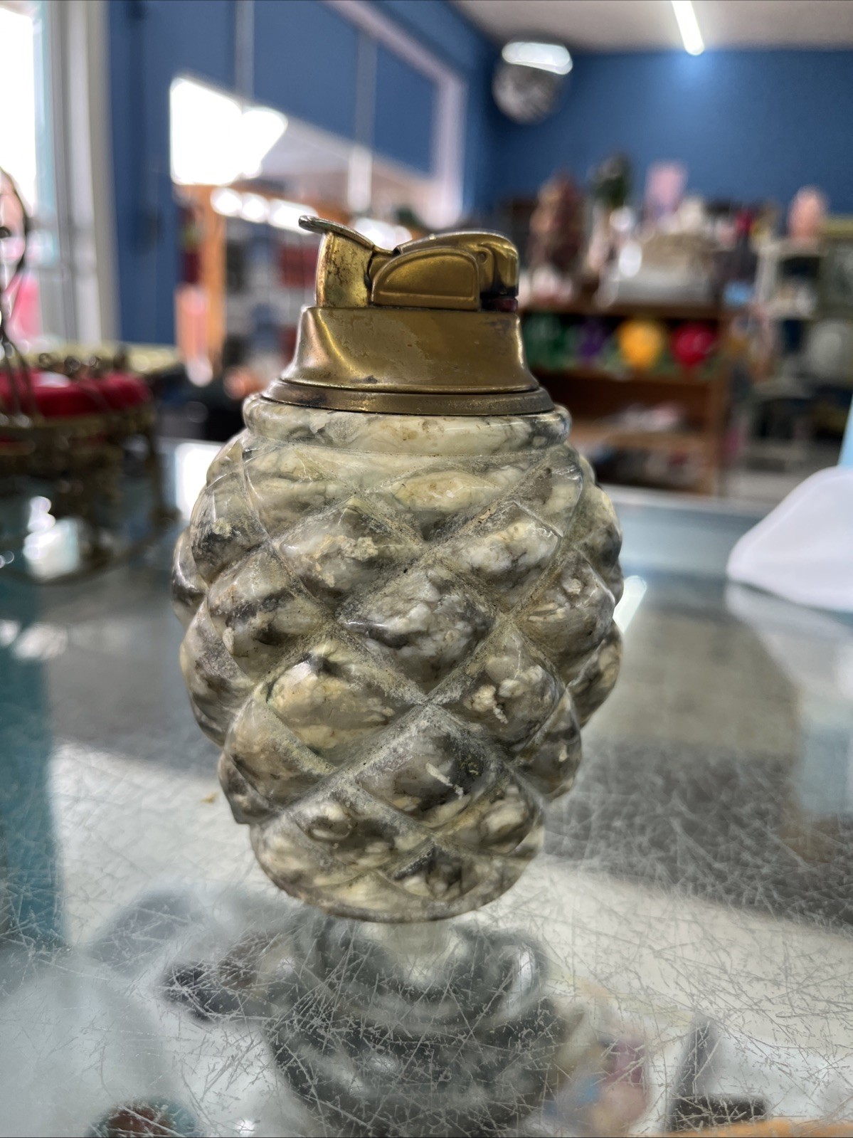 Evan&rsquo;s USA Vintage Vintage Stone Granite Marble Table Top Lighter