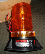 METEORLITE 5 VOLT 12-80 VDC FLASHING STROBE LIGHT AMBER LENS - NEW