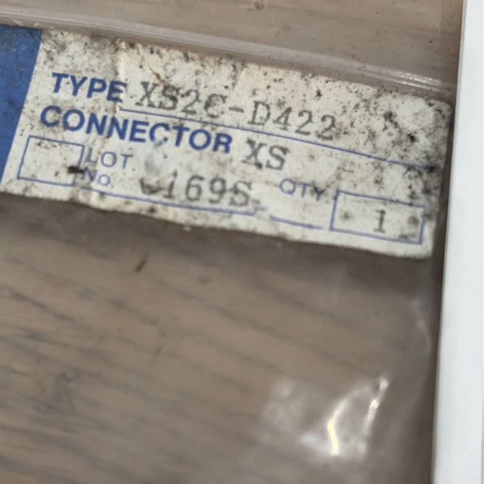 1 pcs - Omron Circular Connector, 4 Contacts, Cable Mount, M12 Connector, Socket - Image 4 of 4