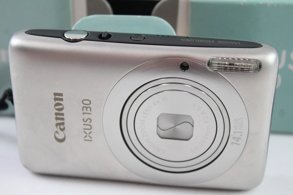 Canon IXUS 130 Digital Compact Camera Working w/ Canon 4x IS Zoom Lens - Image 2 of 4