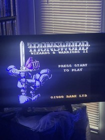 Iron Sword: Wizards and Warriors II 2 (Nintendo NES) solo cartuccia. Testato.