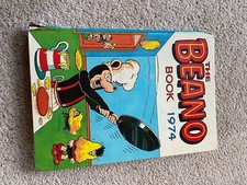 The BEANO Book Annual 1974 Vintage Hard Cover Book excellent condition 
