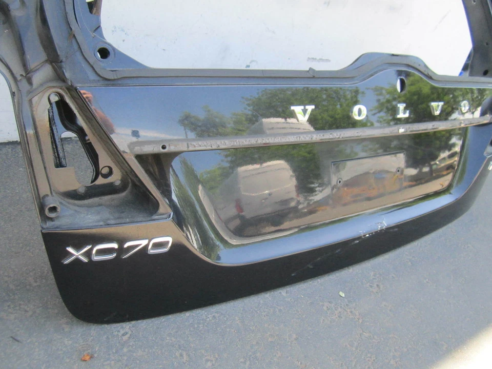dp10503 Volvo XC70 2011 2012 2013 2014 2015 2016 Liftgate Hatch Tailgate OEM - Image 4 of 4