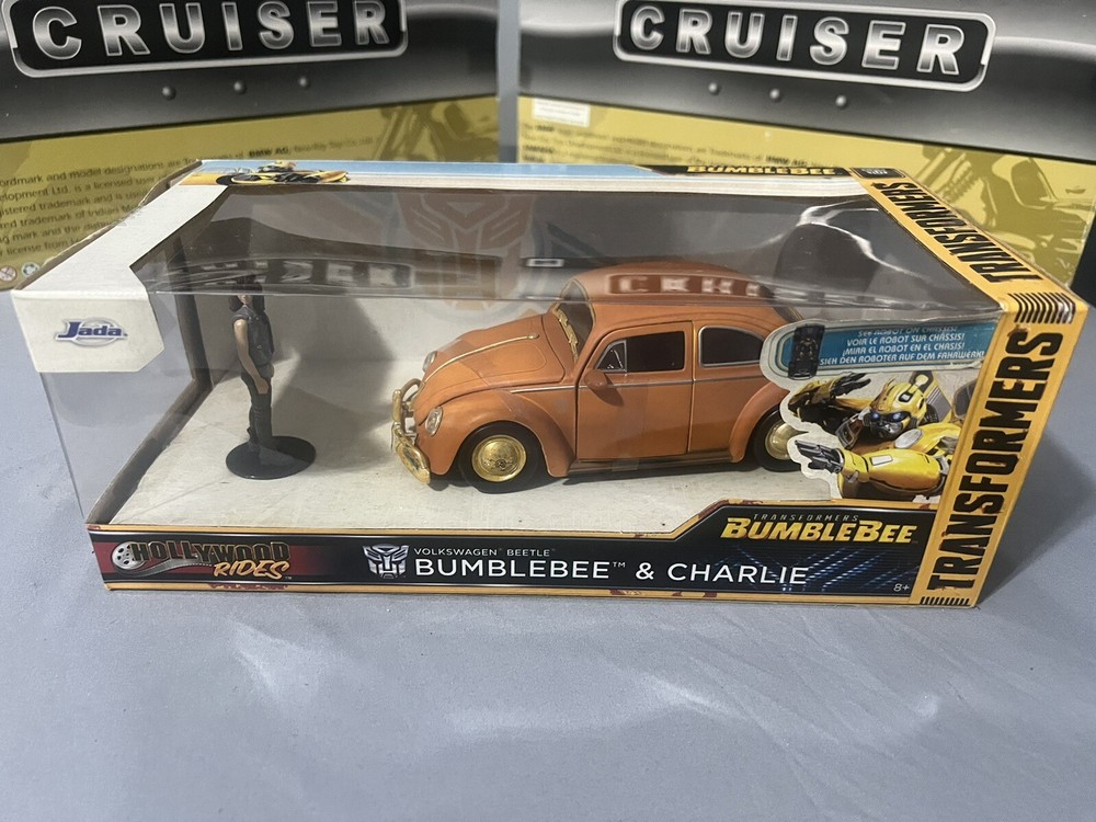 Jada Toys Hollywood Rides: Transformers BUMBLEBEE VW Beetle & Charlie 1/24 Scale