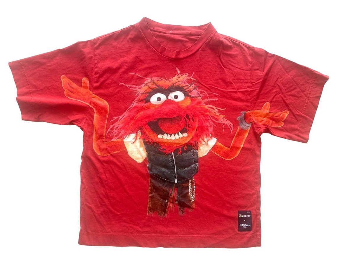XS-M◆確保済 関税無 国内発MONCLER 1952 TシャツDisney MUPPETS Disney Muppets x Moncler 1952 Red Animal Graphic T-Shirt