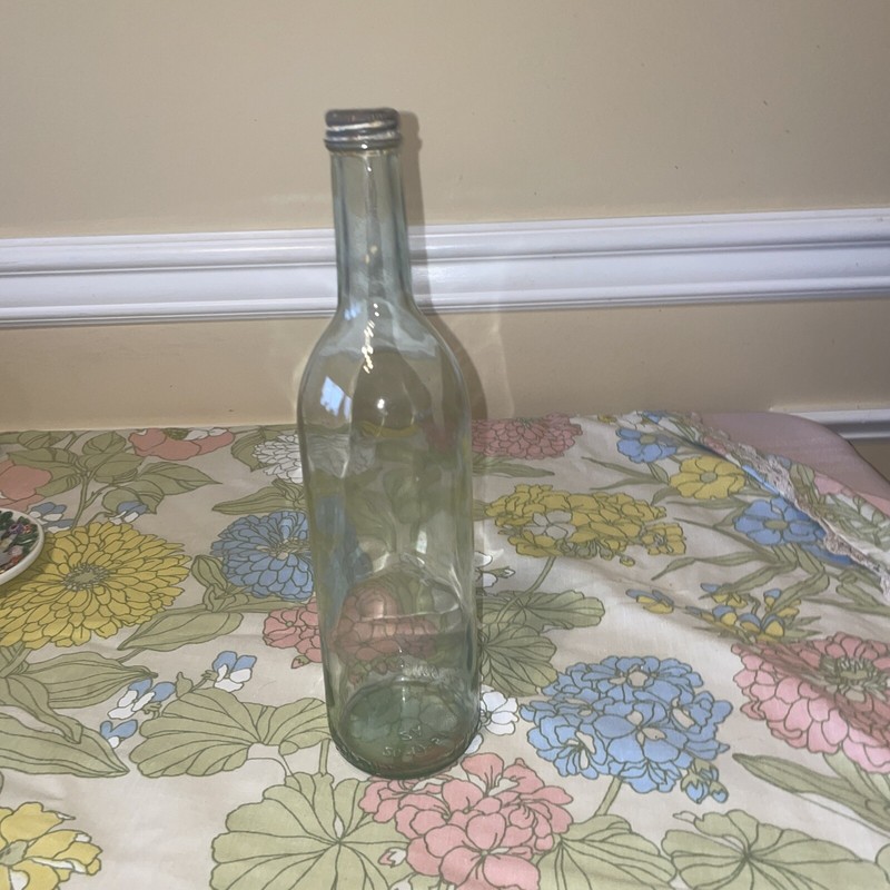 ANTIQUE/VINTAGE Clear Glass Bottle 4/5 Quart - 1685-W On Bottom - 11” Tall