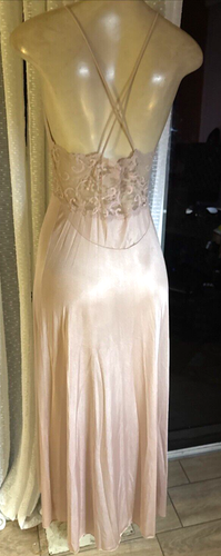 VINTAGE MAIDENFORM DREAMWEAR LINGERIE / GOWN! Taupe Sz Sm ngg - Picture 2 of 13