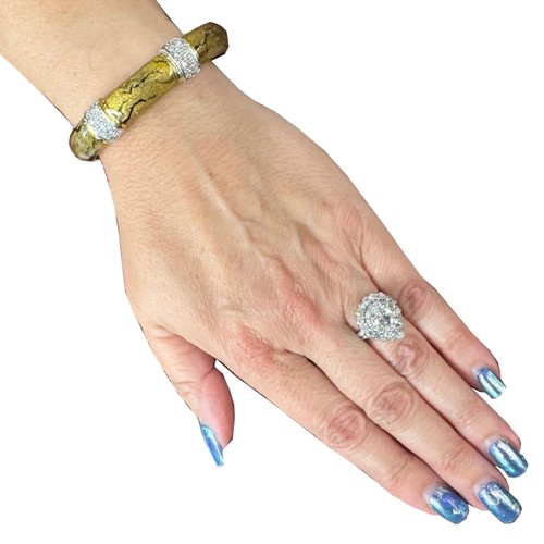 SOHO Italy Enamel & Diamond Bangle - Picture 3 of 4