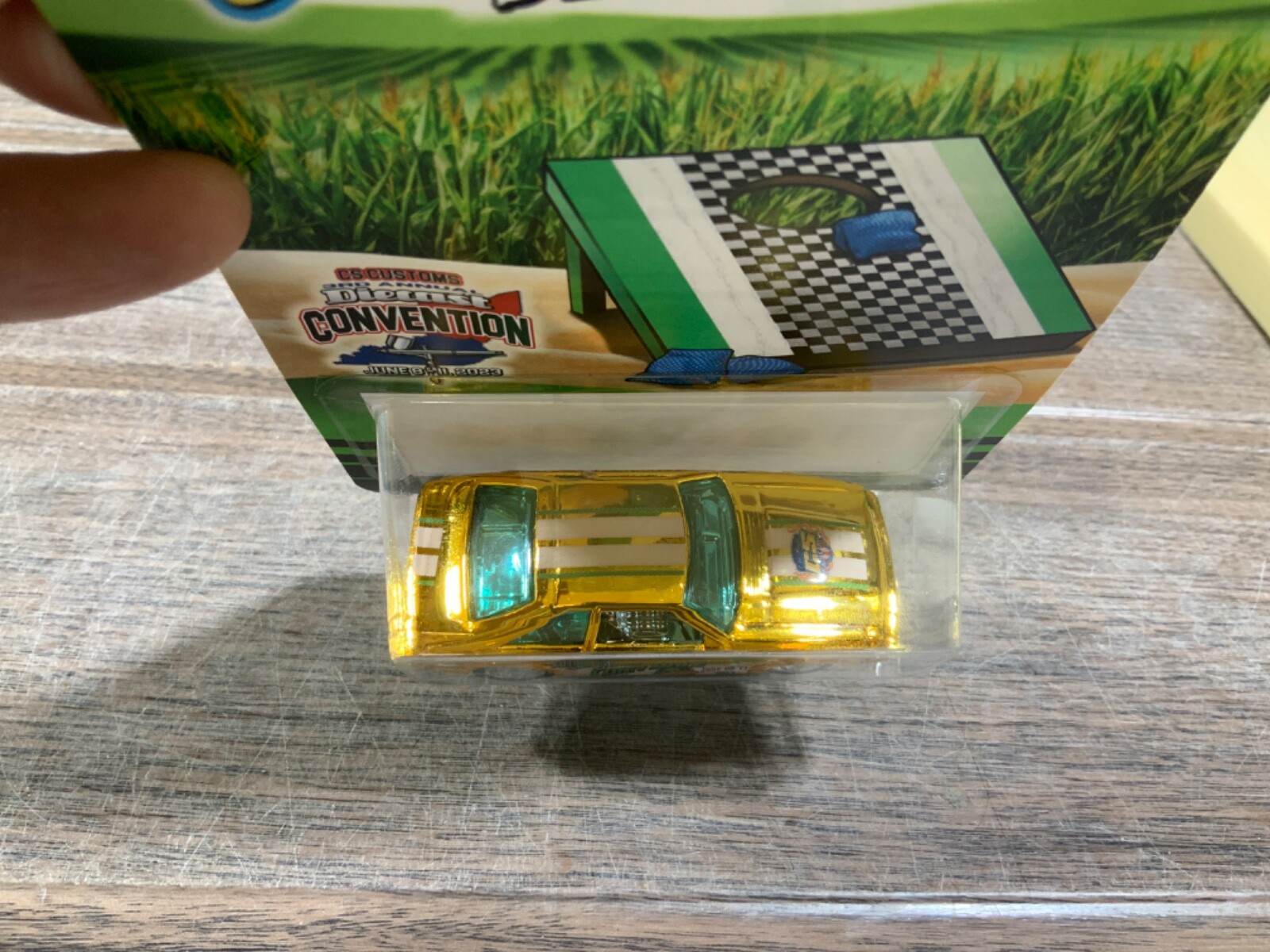 Picture 3 of 4