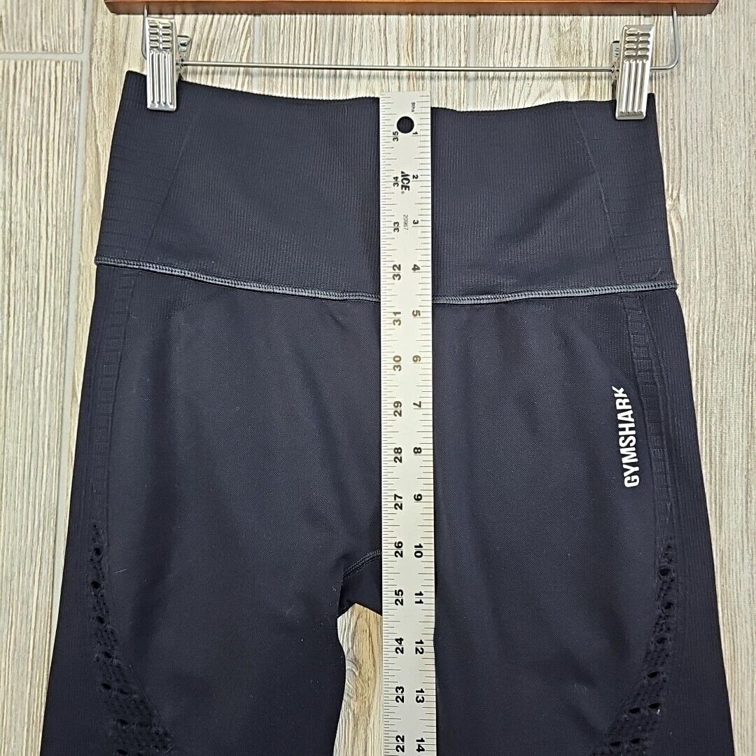 gymshark cropped high rise compression athletic stretch leggings