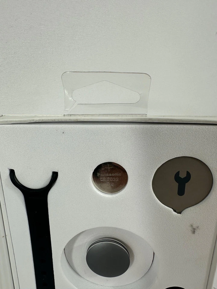 Misfit Shine Fitness + Sleep Monitor Black! - Image 4 of 4