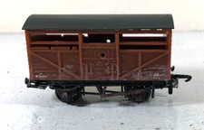 Kit Built TT Gauge B761243 12 Ton BR Livestock Wagon Brown Model Railway