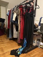 Women s y2ks/2000s Vintage Wholesale Clothing Mix Bundle Lot Dresses/Tops/Bottom