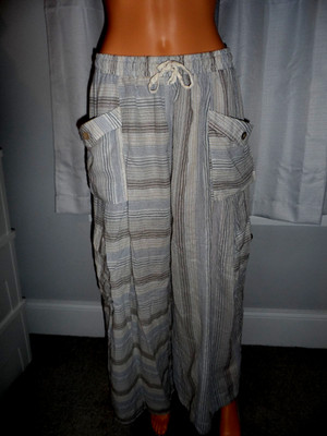 Cool Oli & Hali size M khaki multi directional stripe wide leg drawstring pants