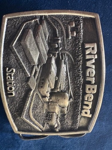 Vtg 1982 Riverbend Nuclear Power Station (Baton Rouge, La.) Pewter Belt Buckle - Picture 2 of 11