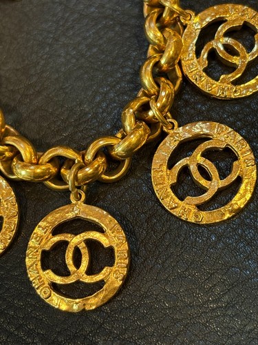 CHANEL Bracelet Bangle AUTH Coco CC Mark Vintage Rare Gold Medal Logo F/S Gp - Picture 6 of 19