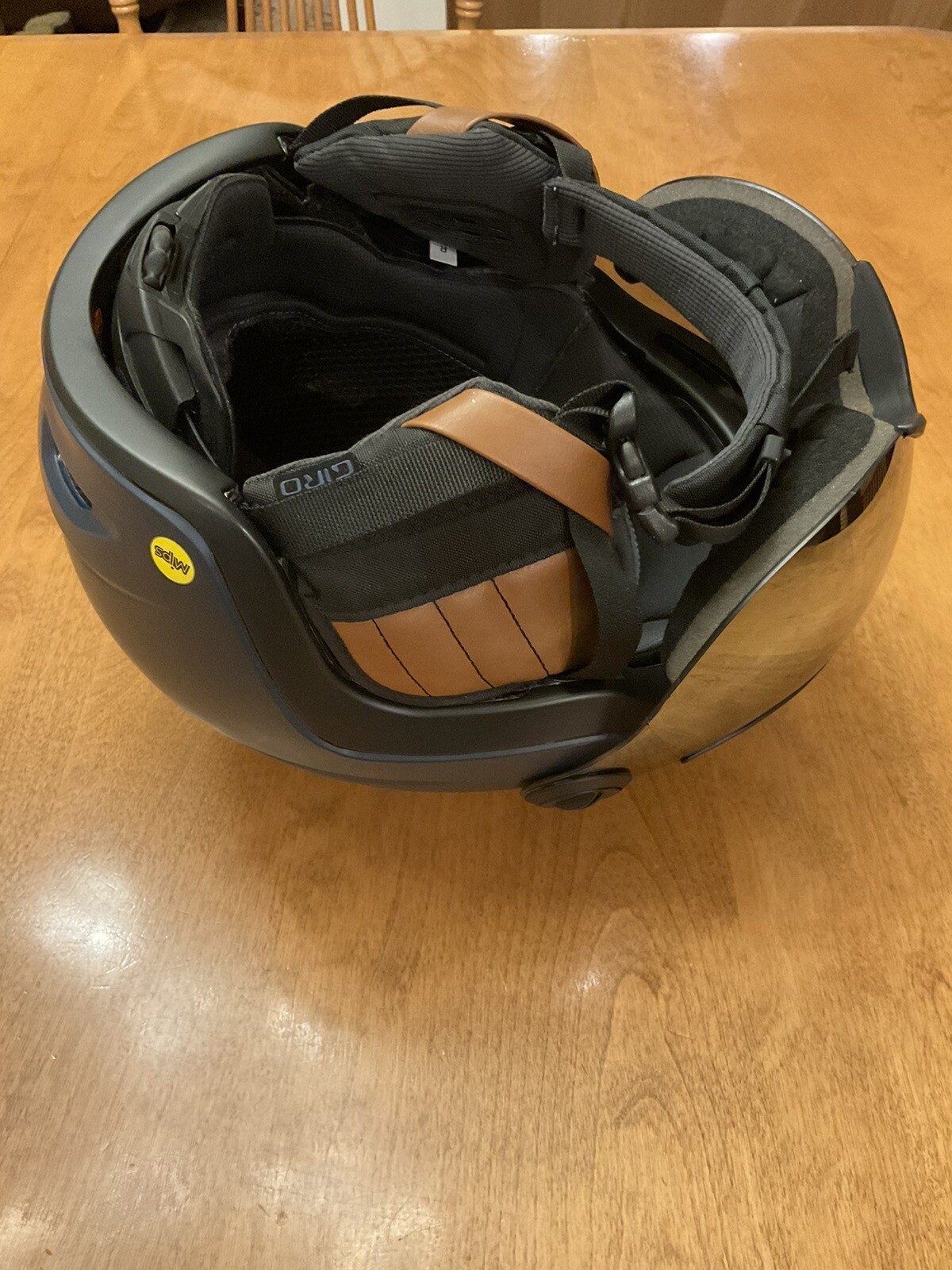 Giro Vue MIPS GS92 Visor Helmet/Goggle Combo With 2 Lenses For Varying