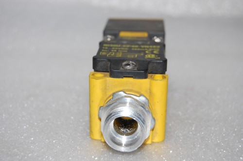 Turck NI40U-CP40-VN4X2 INDUCTIVE PROXIMITY SENSOR - Picture 2 of 3