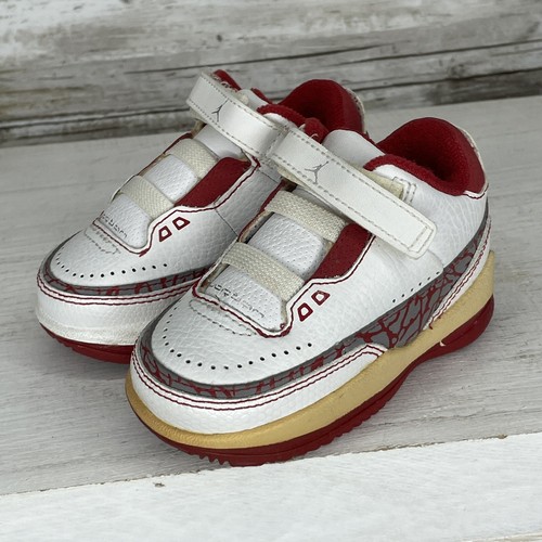 Nike Youth Air Jordan Low 2.5 GS Basketball Shoes Youth Size 4C Red Retro 2009 - Picture 3 of 6
