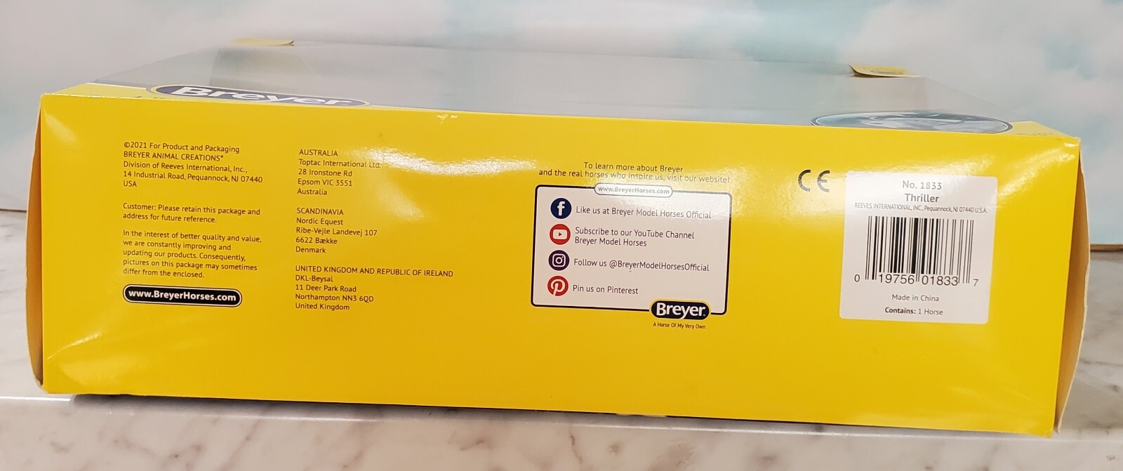 Breyer Traditional 2021 Halloween horse Thriller. Gypsy Vanner. Glow in