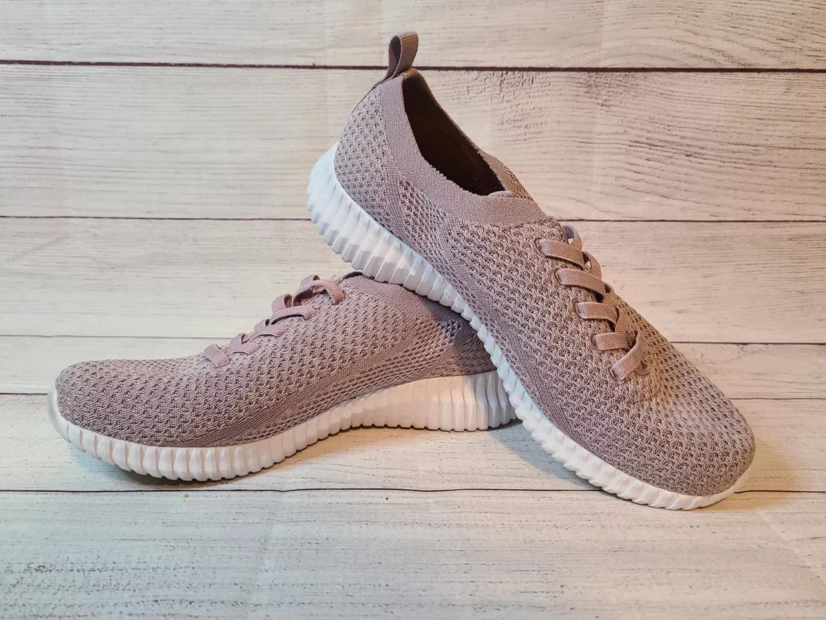 Skechers social sales muse pink