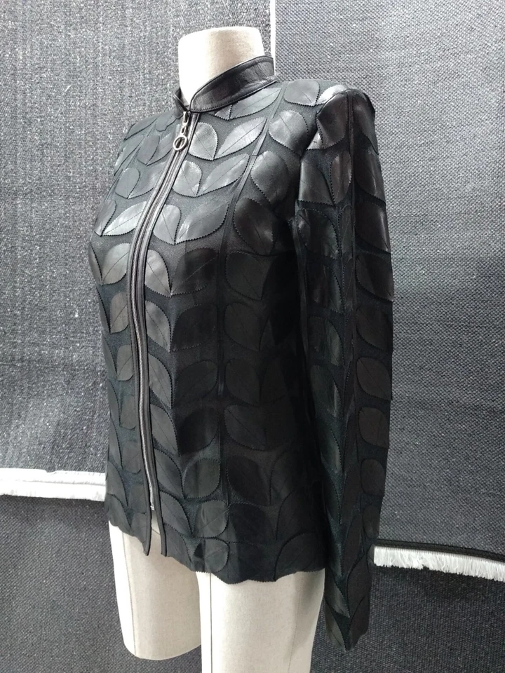 Chaqueta de cuero para mujer Chaqueta de cuero para mujer Chaqueta de cuero para mujer Todos los colores Foto 3 de 4