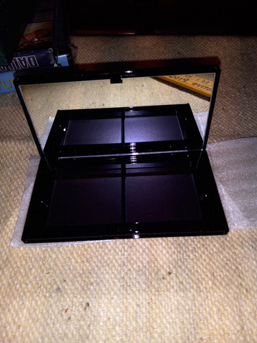 Mary Kay Compact Case With Mirror Unfilled Refillable NEW - Picture 2 of 3