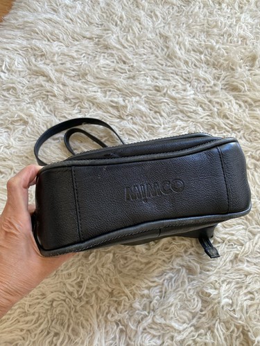 MIMCO CROSSBODY LEATHER/FUR BLACK / NAVY BAG - Picture 3 of 9