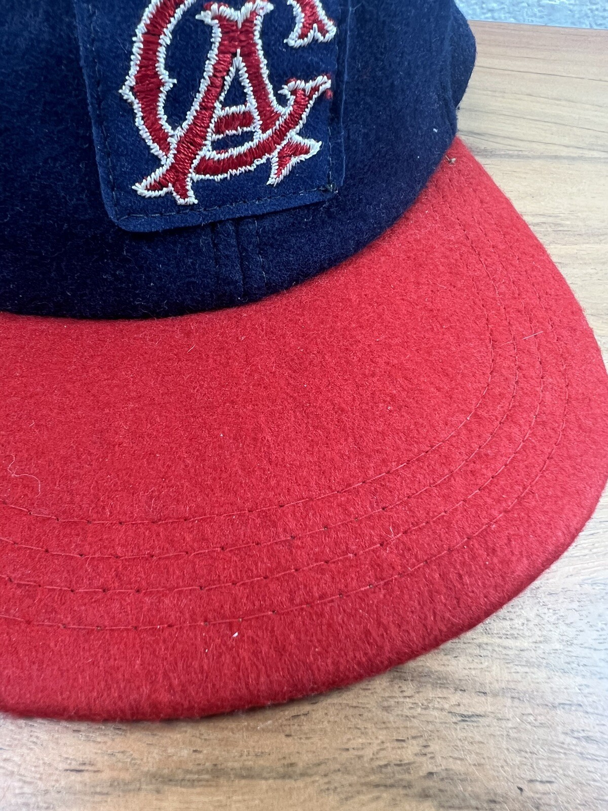 Picture 3 of 24