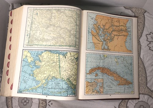 Websters New 20th Century Dictionary of the English Language Unabridged 1950 HC - Picture 17 of 20