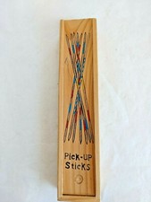 Vintage Pick-Up Sticks in Wood Box  14385