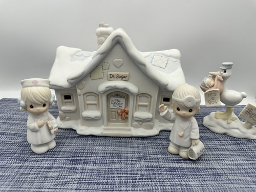 Precious Moments Sugar Town Doctor's Office Figurine Complete Set of 7 in Box - Picture 6 of 12